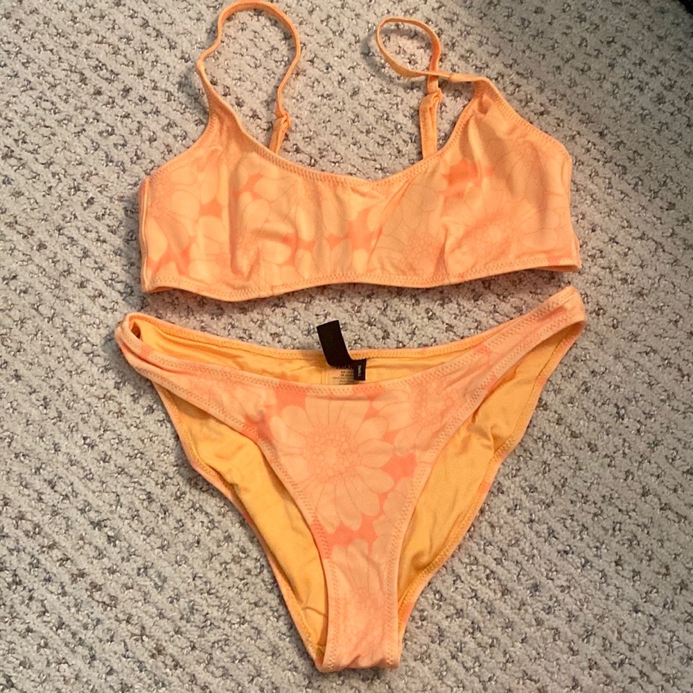 Triangl Swimwear Top M/Bottom S